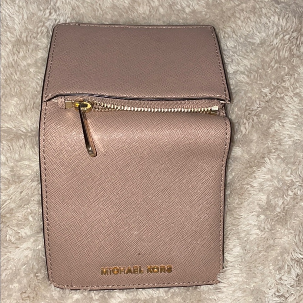 Michael Kors pink mini purse and pink wallet - Picture 4 of 5